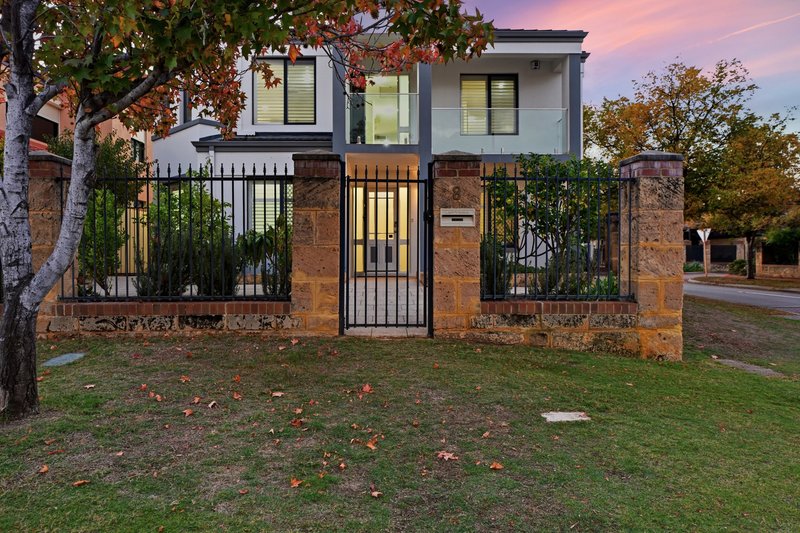 Photo - 8 Tidewater Way, Ascot WA 6104 - Image 1