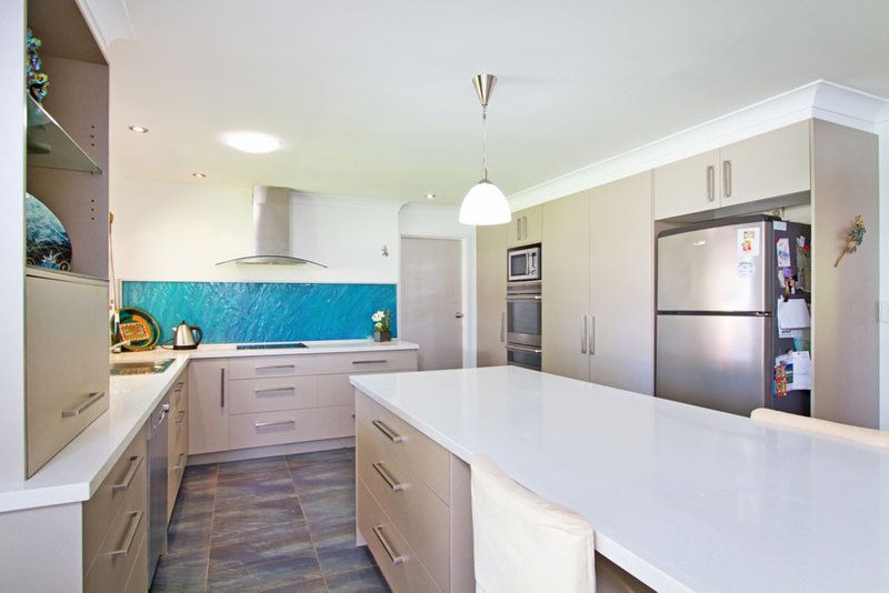 Photo - 8 Tierney Drive, Currumbin Waters QLD 4223 - Image 4