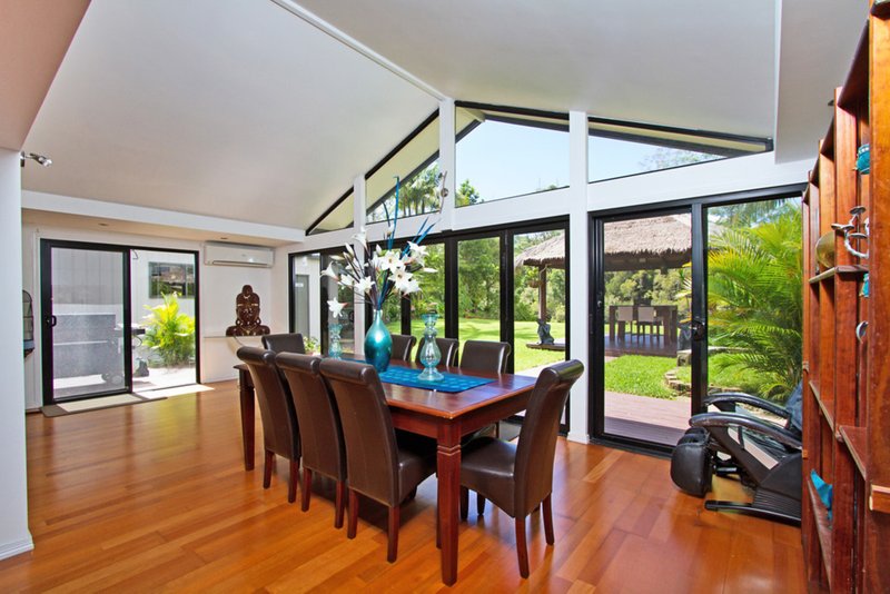 Photo - 8 Tierney Drive, Currumbin Waters QLD 4223 - Image 5