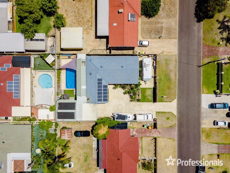 8 Tobin Way, Cooloongup WA 6168