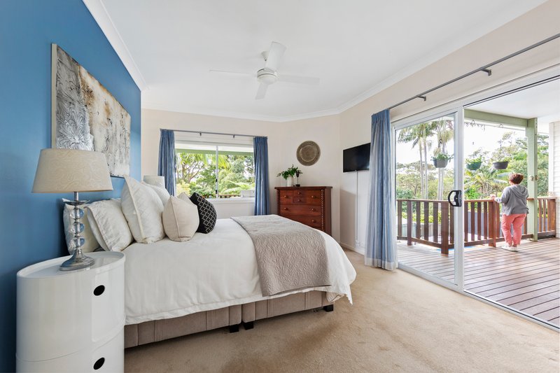 Photo - 8 Tobruk Avenue, Allambie Heights NSW 2100 - Image 7