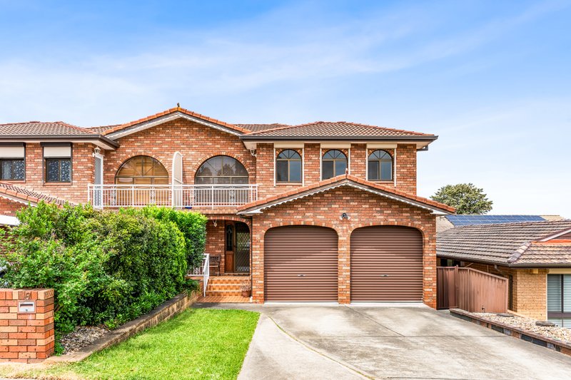 8 Tolmer Street, Bossley Park NSW 2176