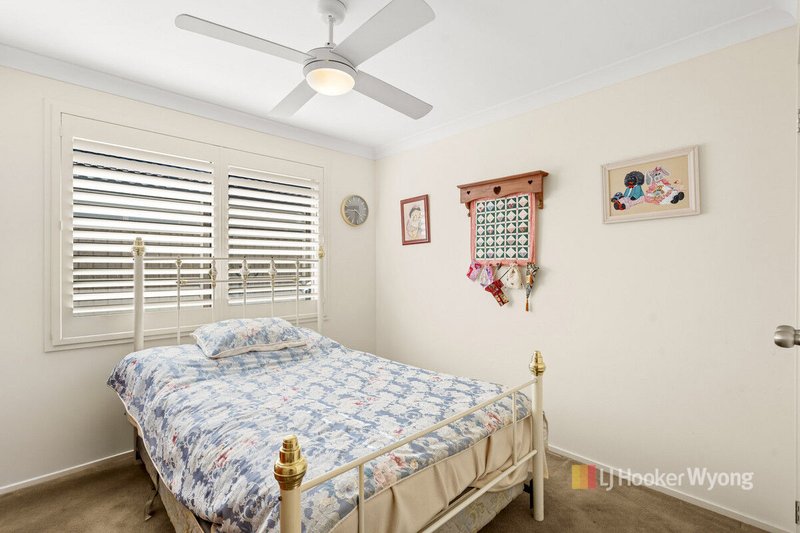 Photo - 8 Tooloom Close, Woongarrah NSW 2259 - Image 7