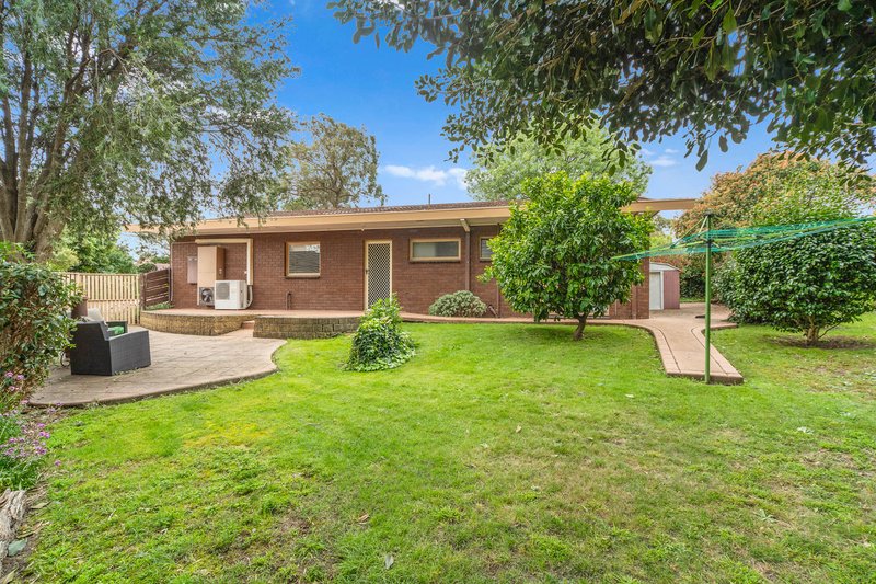 Photo - 8 Tooloomba Court, Frankston VIC 3199 - Image 16