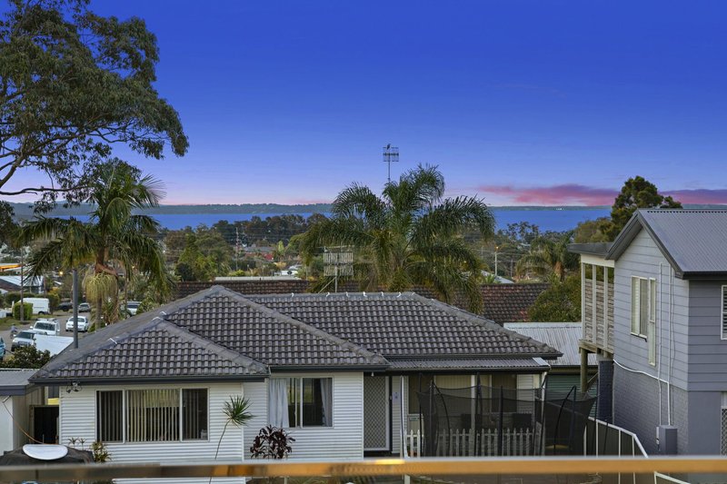 Photo - 8 Torres Street, Killarney Vale NSW 2261 - Image 3