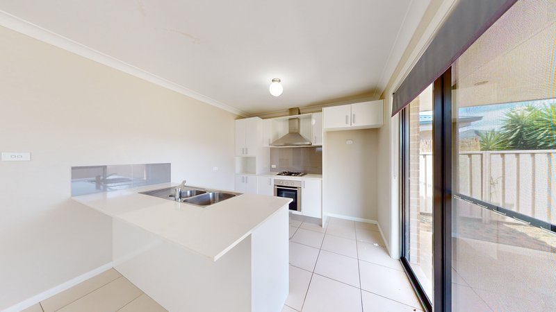 Photo - 8 Torvean Avenue, Dubbo NSW 2830 - Image 2