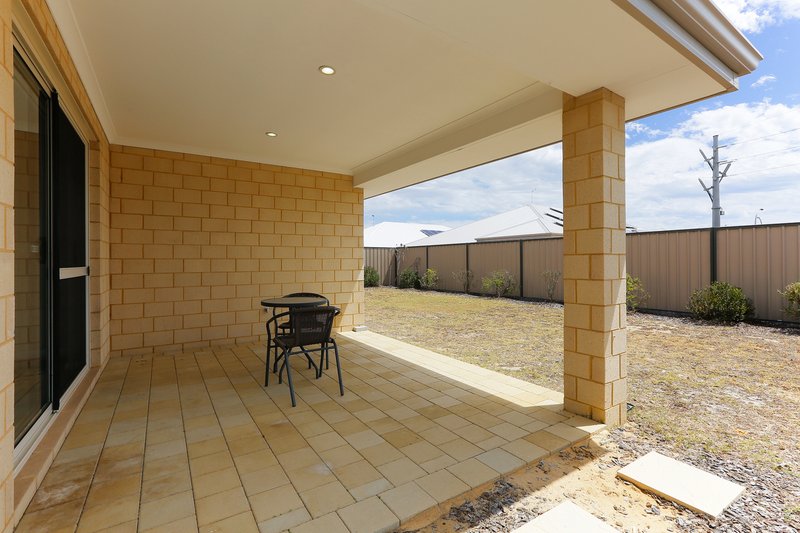 Photo - 8 Toulon Mews, Piara Waters WA 6112 - Image 25