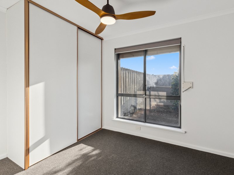 Photo - 8 Trenerry Street, Aldinga Beach SA 5173 - Image 13