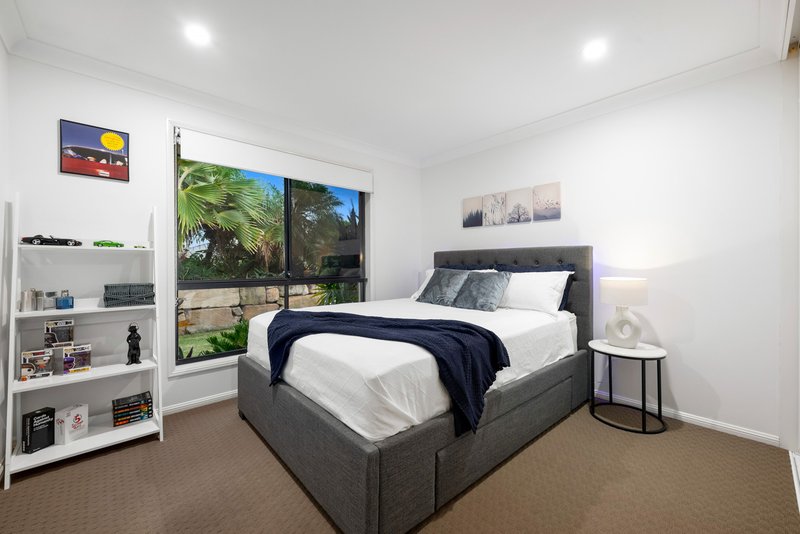 Photo - 8 Trevallyn Place, Upper Kedron QLD 4055 - Image 9