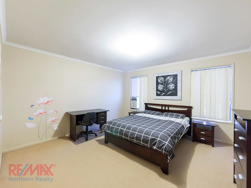 Photo - 8 Triantha Ct , Albany Creek QLD 4035 - Image 17