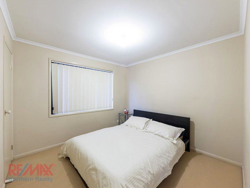 Photo - 8 Triantha Ct , Albany Creek QLD 4035 - Image 19