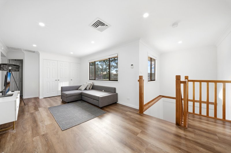 Photo - 8 Trudy Place, Hassall Grove NSW 2761 - Image 5