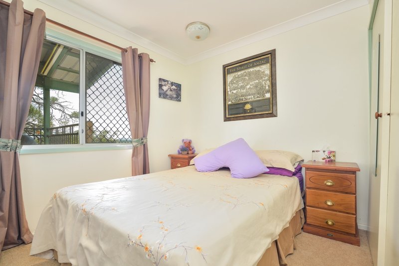 Photo - 8 Tudman Street, West Gladstone QLD 4680 - Image 11