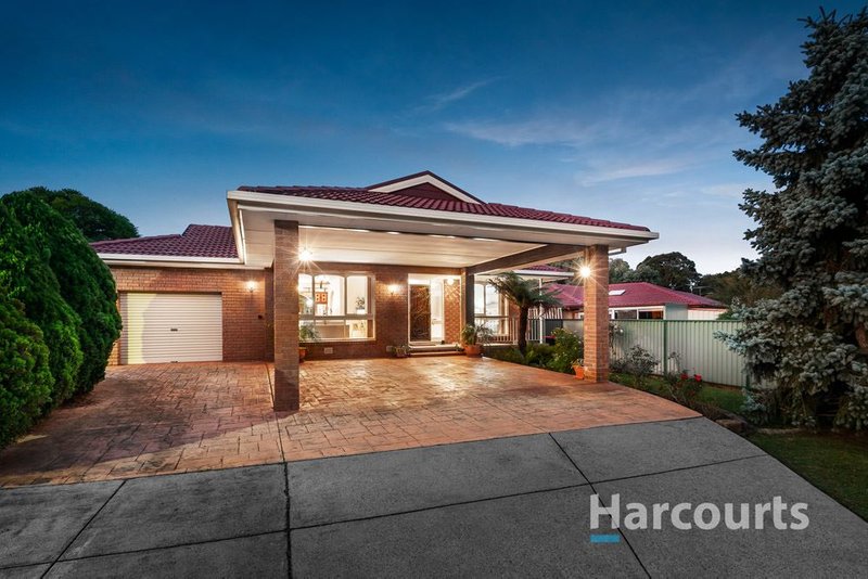 8 Tudor Court, Wantirna VIC 3152