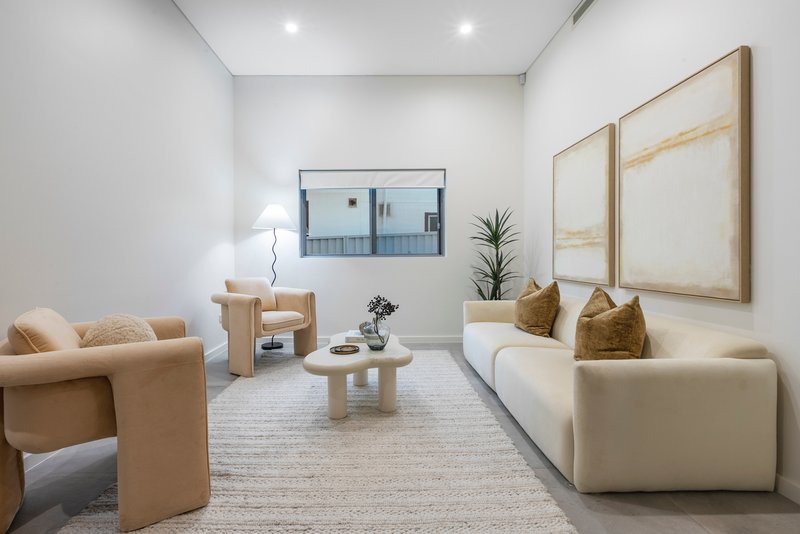 Photo - 8 Tudor Street, Campsie NSW 2194 - Image 3