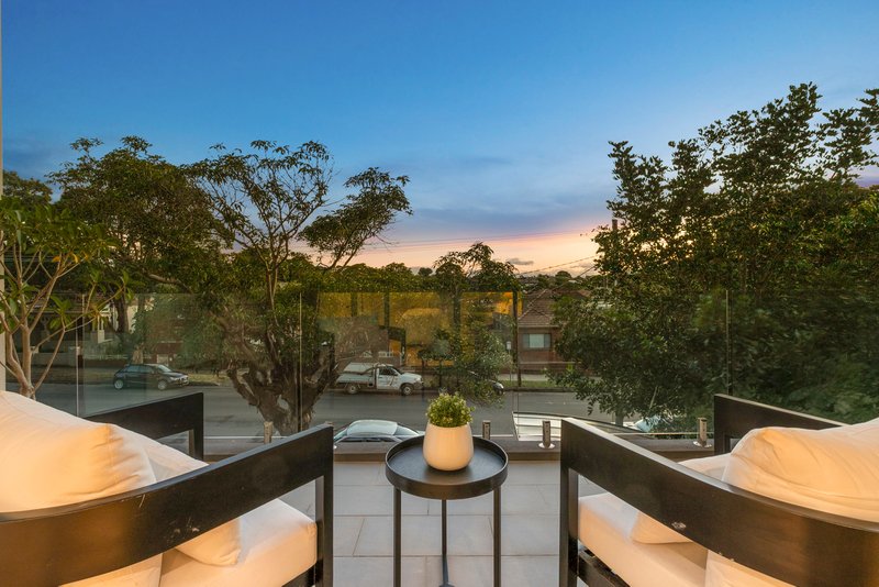Photo - 8 Tudor Street, Campsie NSW 2194 - Image 12