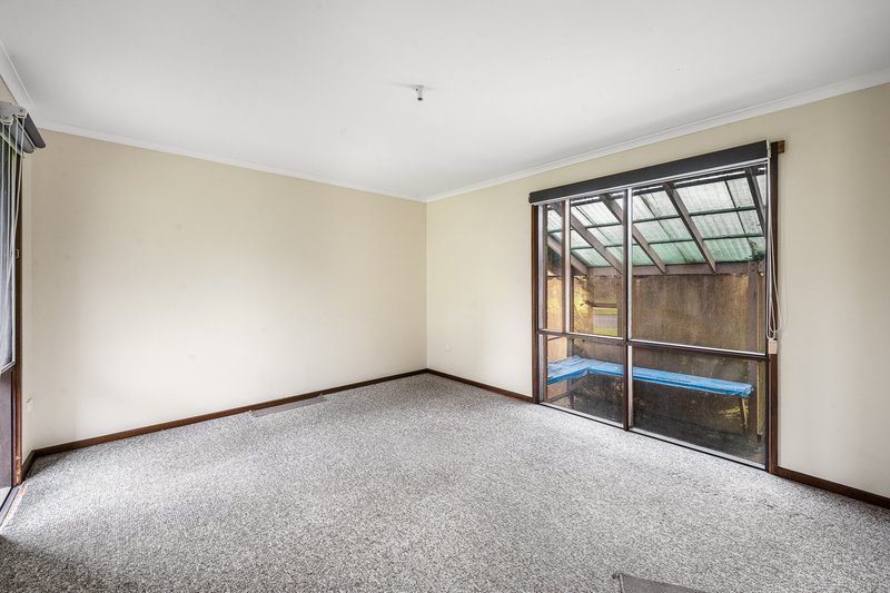 Photo - 8 Tumut Drive, Mount Gambier SA 5290 - Image 4