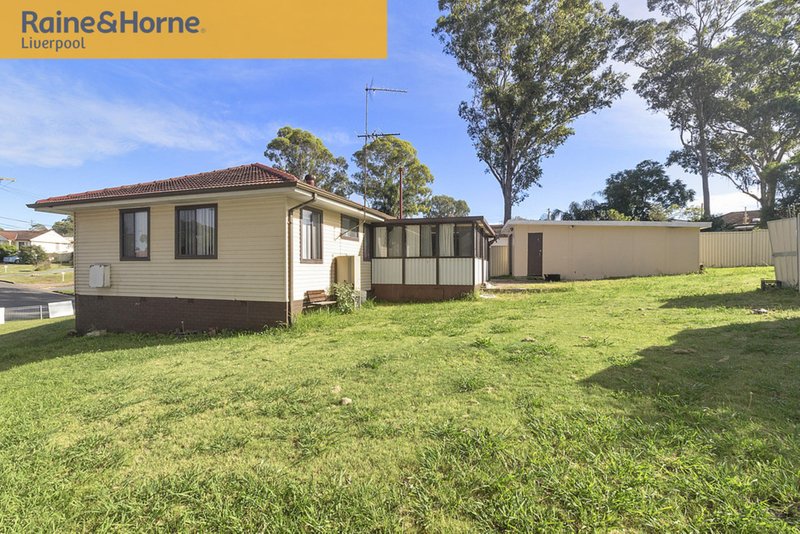 Photo - 8 Tumut Place, Heckenberg NSW 2168 - Image 7