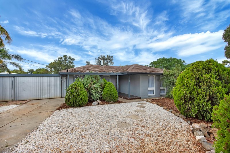 8 Tura Avenue, Salisbury North SA 5108