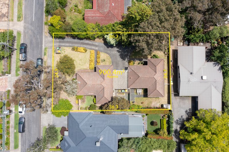 8 Turner Street, Briar Hill VIC 3088