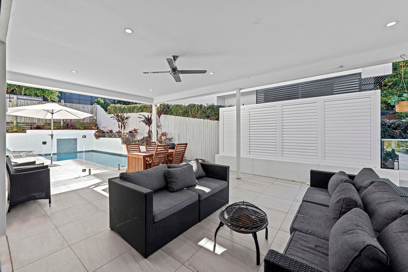 Photo - 8 Tyne Street, Taringa QLD 4068 - Image 3