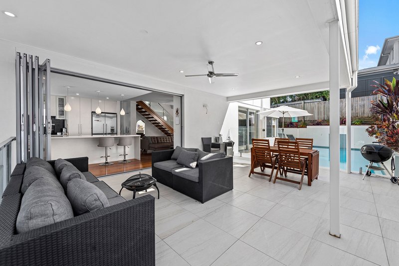 Photo - 8 Tyne Street, Taringa QLD 4068 - Image 5