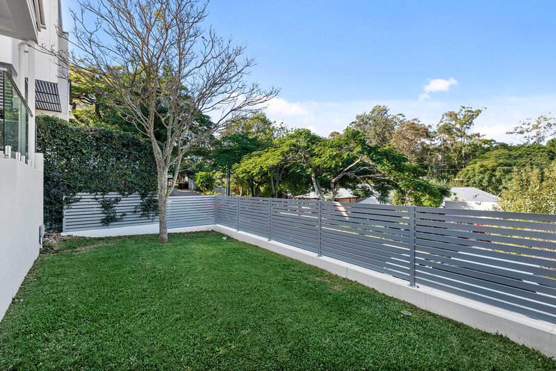 Photo - 8 Tyne Street, Taringa QLD 4068 - Image 28