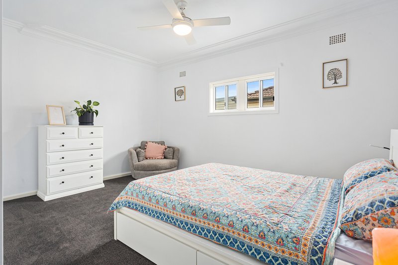 Photo - 8 Ulster Avenue, Warilla NSW 2528 - Image 5