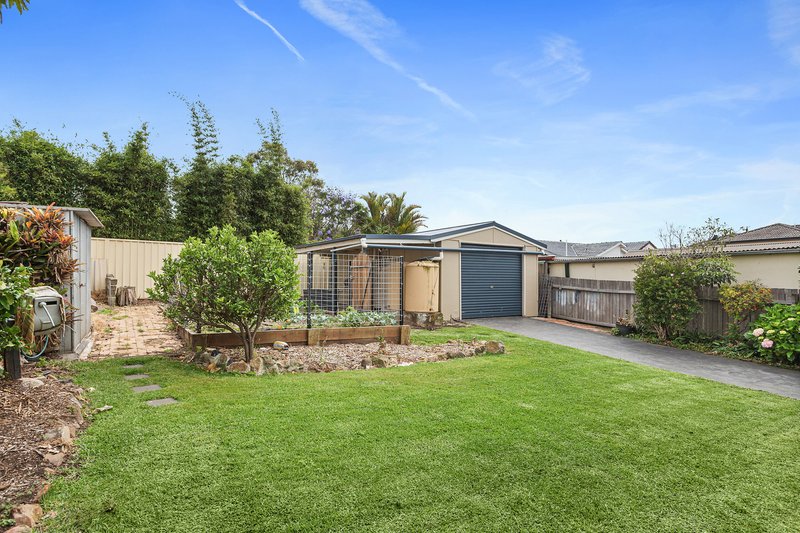 Photo - 8 Ulster Avenue, Warilla NSW 2528 - Image 8