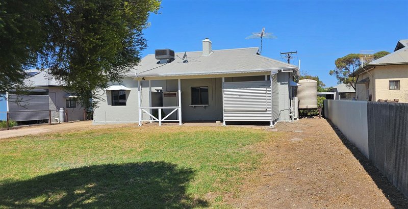 Photo - 8 Upton Street, Tailem Bend SA 5260 - Image 14