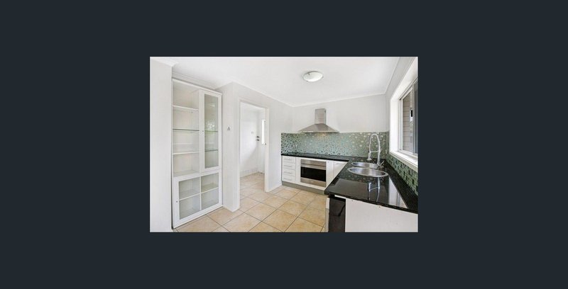 Photo - 8 Valerie Street, Ashmore QLD 4214 - Image 4