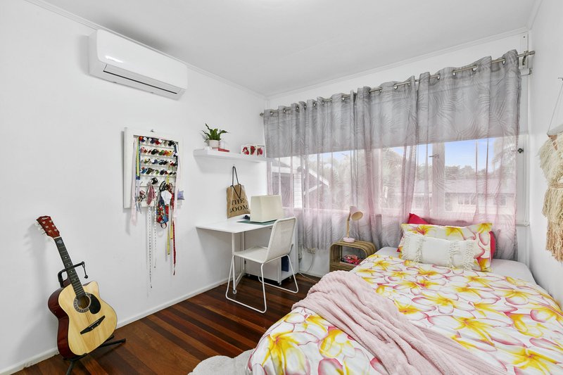 Photo - 8 Valis Street, Aspley QLD 4034 - Image 9