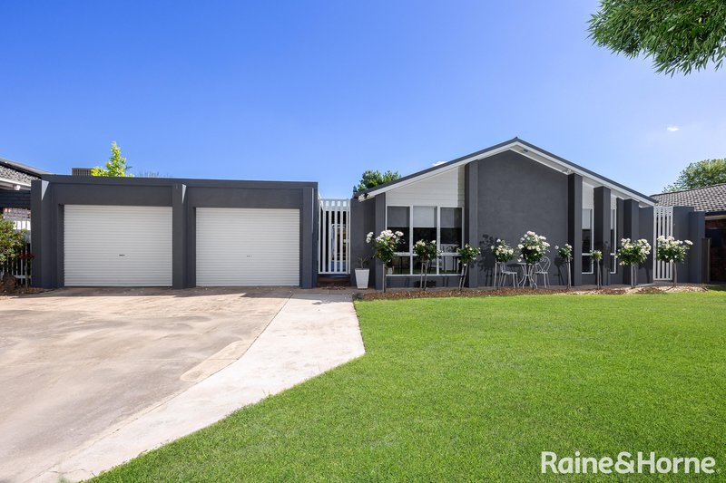 8 Vanda Street, Lake Albert NSW 2650