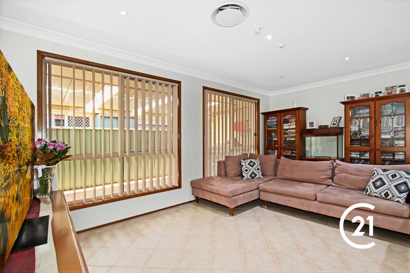 Photo - 8 Venn Avenue, Lalor Park NSW 2147 - Image 5