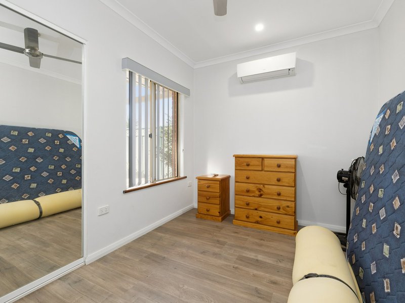 Photo - 8 Venturer Court, Thornlie WA 6108 - Image 16