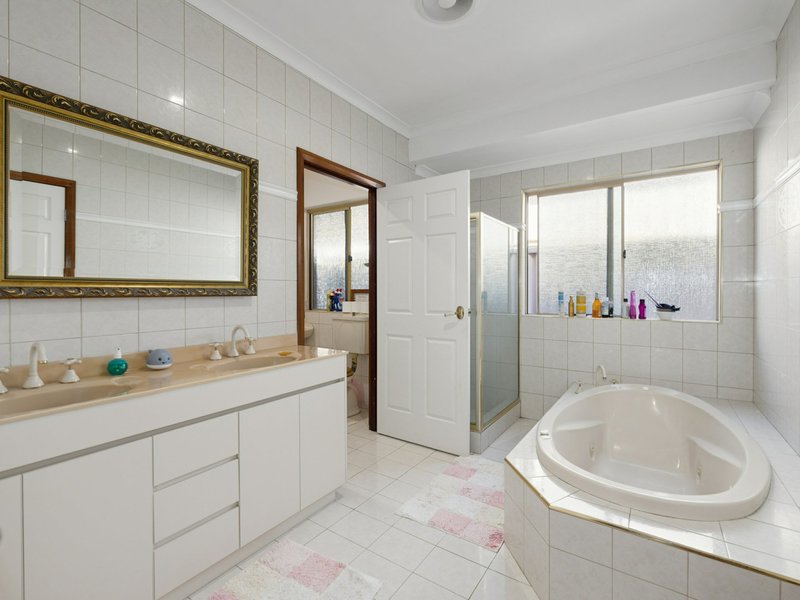 Photo - 8 Venturer Court, Thornlie WA 6108 - Image 20