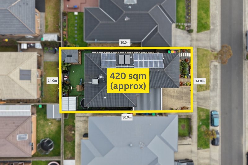 Photo - 8 Verve Circuit, Cranbourne West VIC 3977 - Image 17