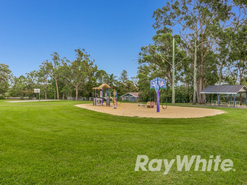 Photo - 8 Veryan Street, Kingston QLD 4114 - Image 11