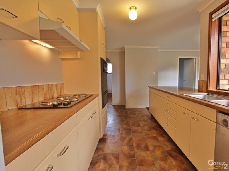 Photo - 8 Victoria Street, Katoomba NSW 2780 - Image 3