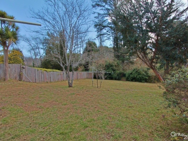 Photo - 8 Victoria Street, Katoomba NSW 2780 - Image 9