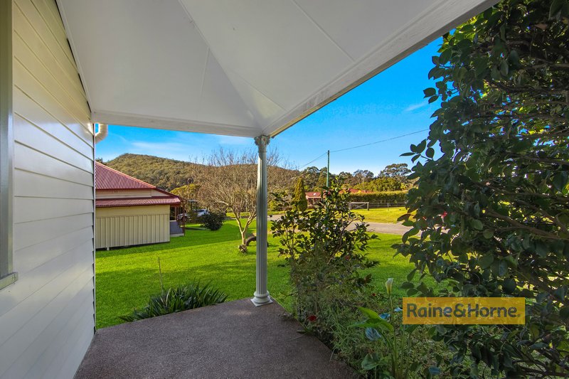 Photo - 8 Victoria Street, Paterson NSW 2421 - Image 2