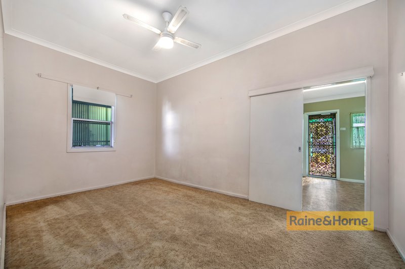 Photo - 8 Victoria Street, Paterson NSW 2421 - Image 4