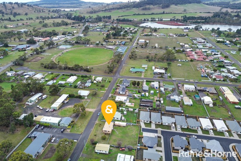 Photo - 8 Victoria Street, Triabunna TAS 7190 - Image 18