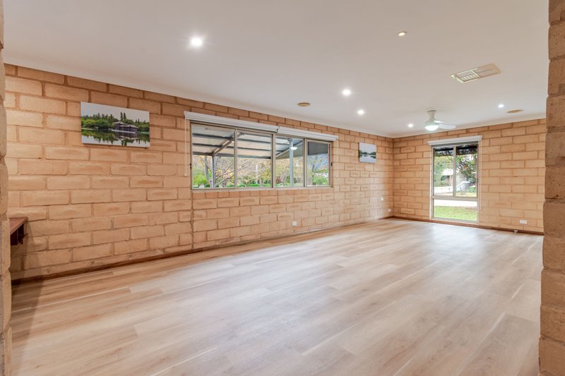 Photo - 8 Vine Street, Holbrook NSW 2644 - Image 5