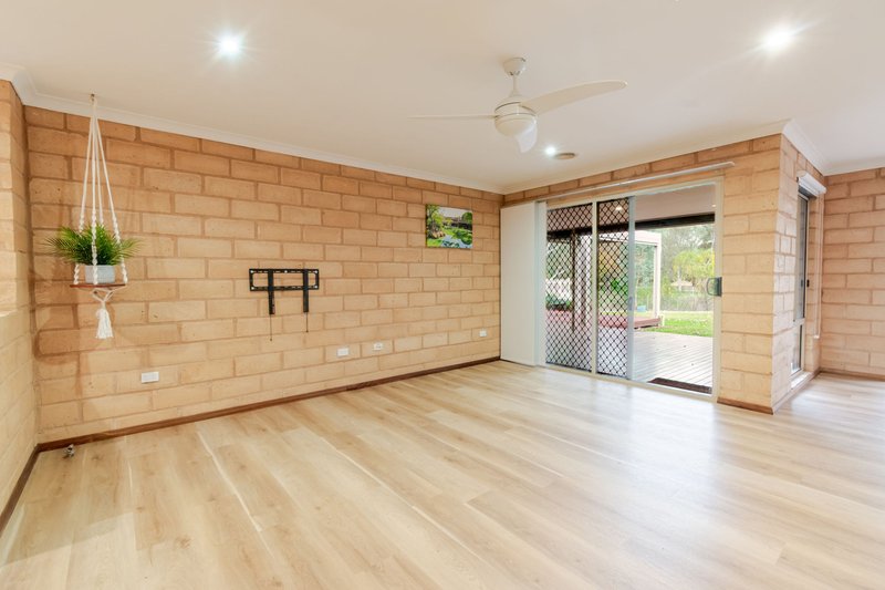 Photo - 8 Vine Street, Holbrook NSW 2644 - Image 11
