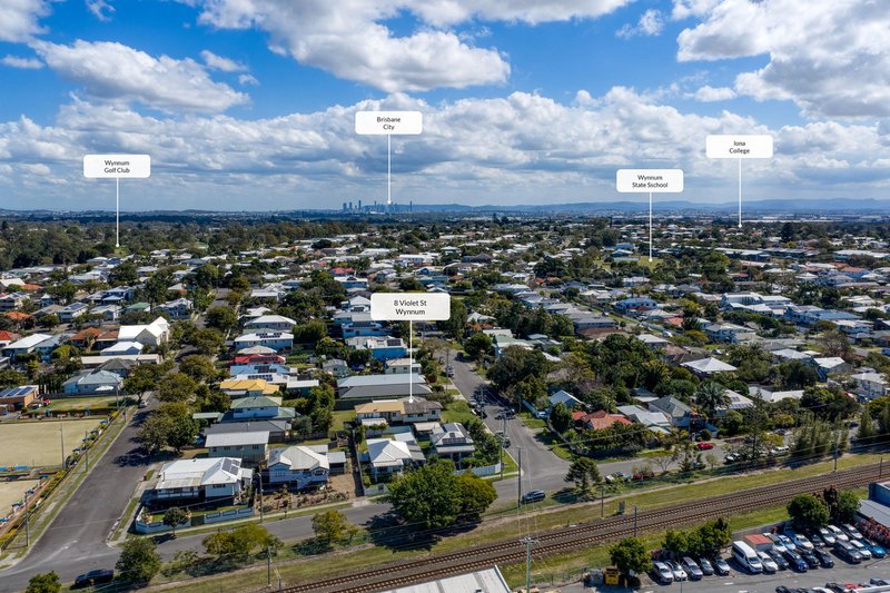 Photo - 8 Violet Street, Wynnum QLD 4178 - Image 4