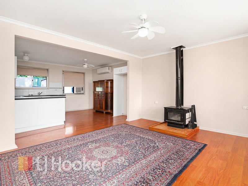 Photo - 8 Wakehurst Crescent, Singleton NSW 2330 - Image 2