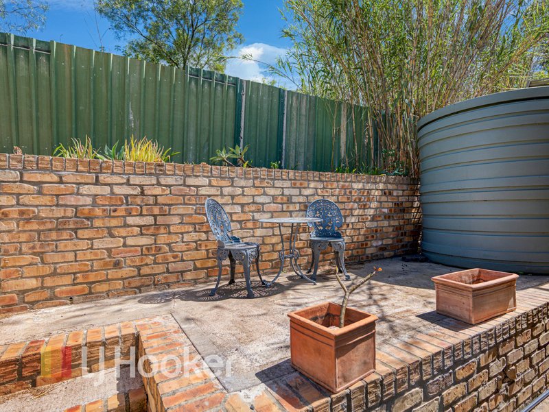 Photo - 8 Wakehurst Crescent, Singleton NSW 2330 - Image 12