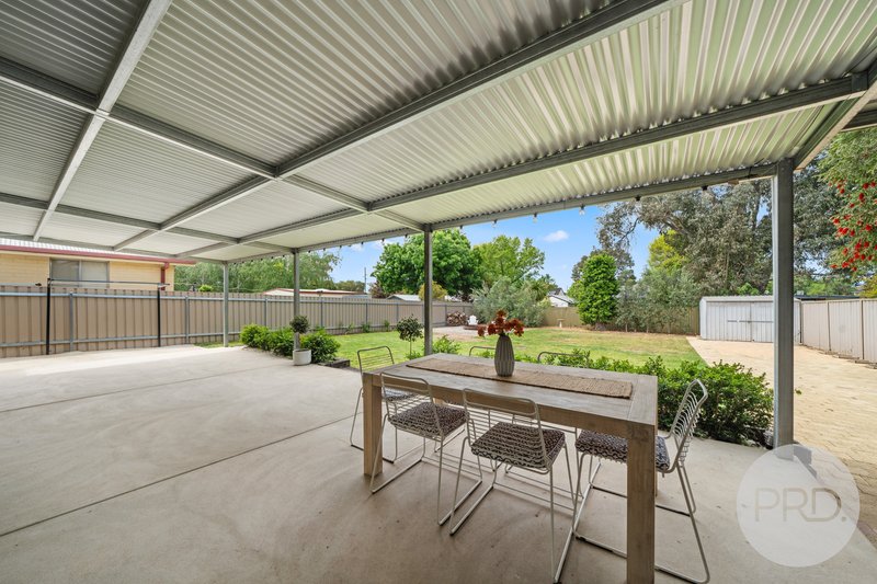 Photo - 8 Walana Crescent, Kooringal NSW 2650 - Image 15