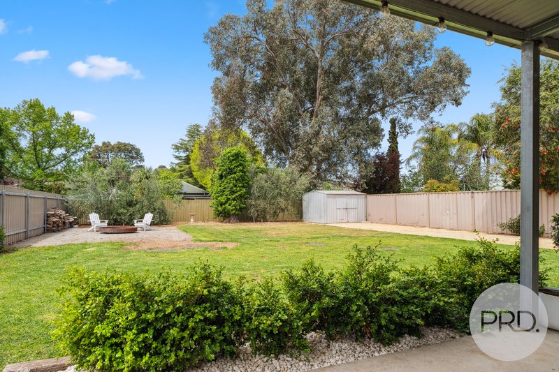 Photo - 8 Walana Crescent, Kooringal NSW 2650 - Image 17